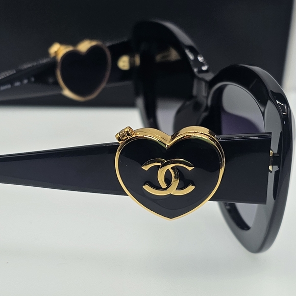 CHANEL 5517A 622 S8 BLACK SUNGLASSES HIDDEN MIRROR Polarized - Picture 11 of 16